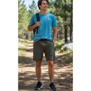 North Face Size M Shorts Utility Water Mesh Lined Green Nylon Outdoor Hybrid